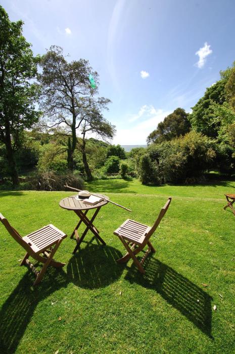 Castlemead Country House By The Sea