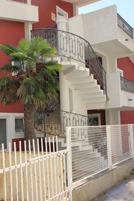 Apartments Durutović