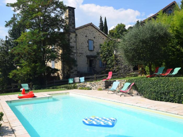 Holiday Home in Ardèche near Château de Ventadour