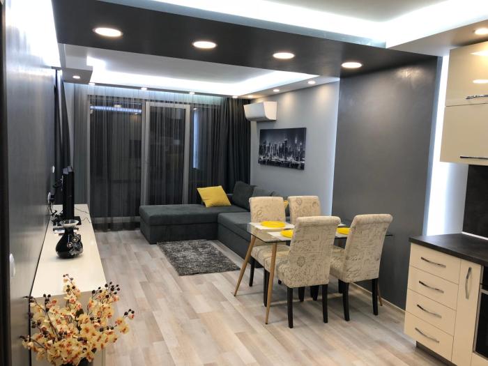 Brand new luxury city apartment