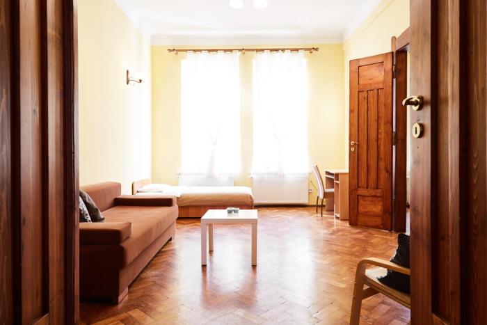 3 bedroom apartment Kołłątaja Street