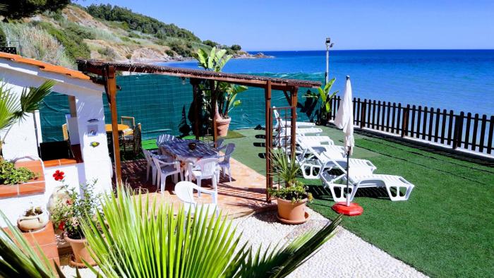 Villa giardino sul mare - Top solarium and garden