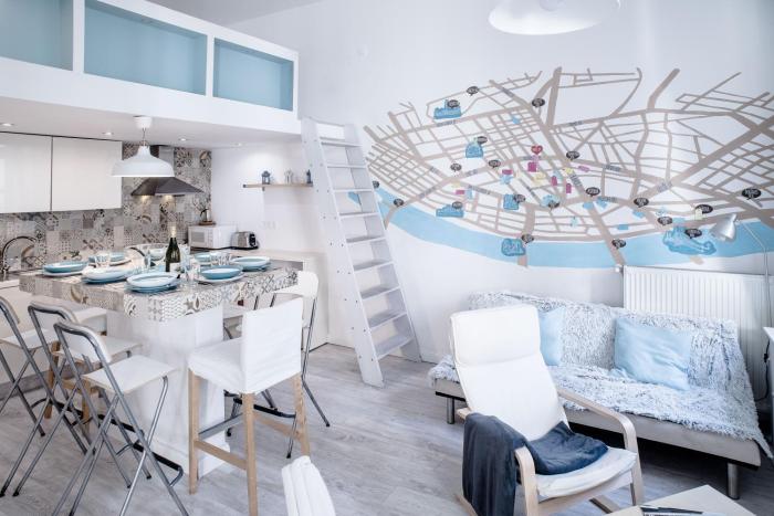 MAPS Apartment - Central Home with Unique Design