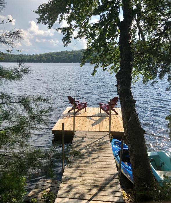 Chalet "Ici et maintenant, sur le lac"