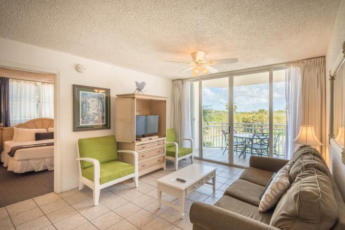 Sunrise Suites Saint Croix Suite #212