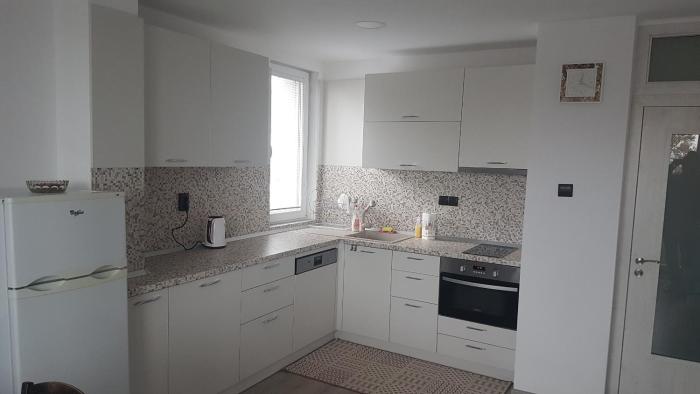 Roza Apartment