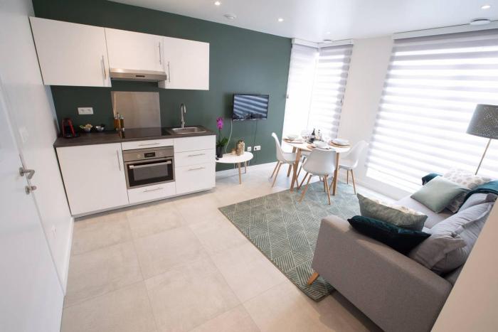 Studio Brussels Airport - EU-District