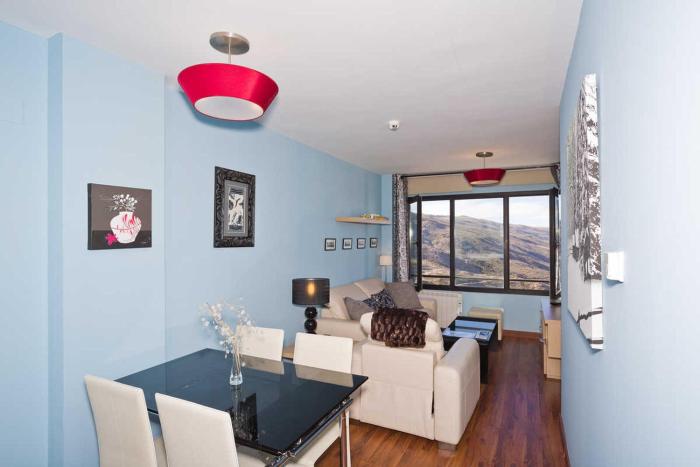 Apartamento con cochera edificio Monte Oiz