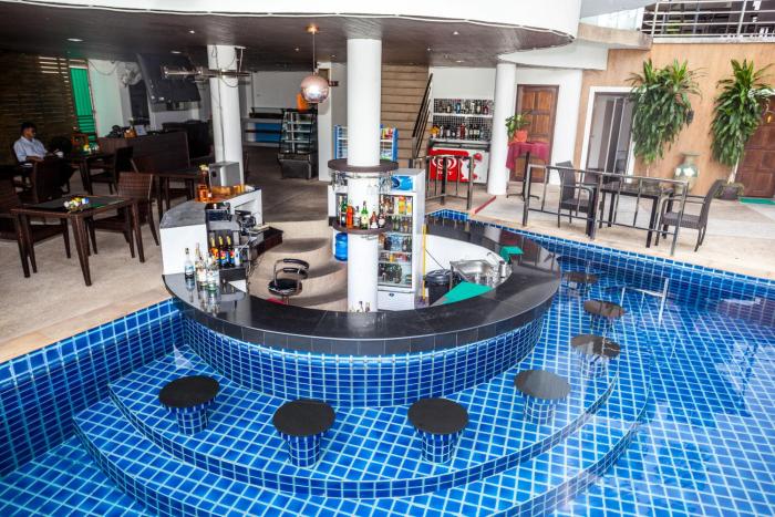 Wazzas Patong Apartment, Smart TV and Fast Wi-Fi