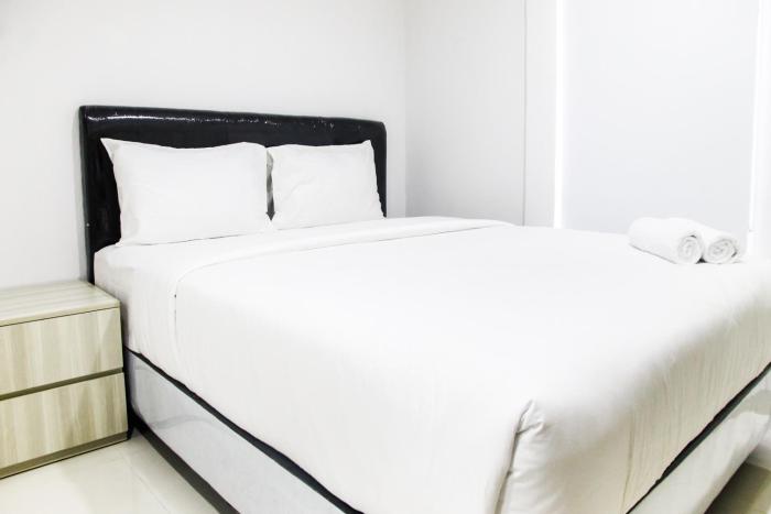 Nice View Studio at Azalea Suites Apartment By Travelio