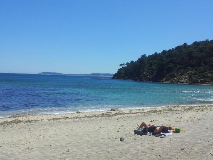 Duplex Vue sur Mer et Pieds dans leau Plage de Pramousquier