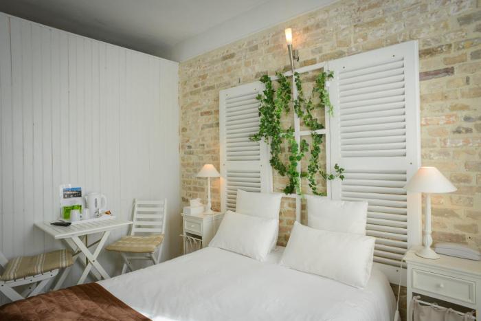 Logis Hôtel Restaurant lAuberge Normande