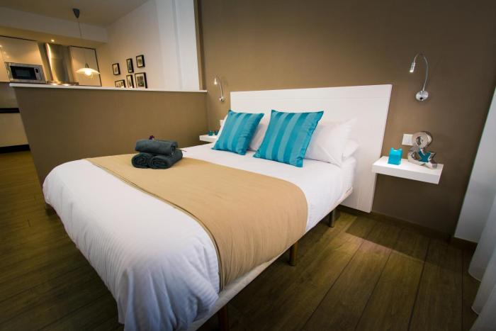 Holidays2Malaga Malagueta Studio