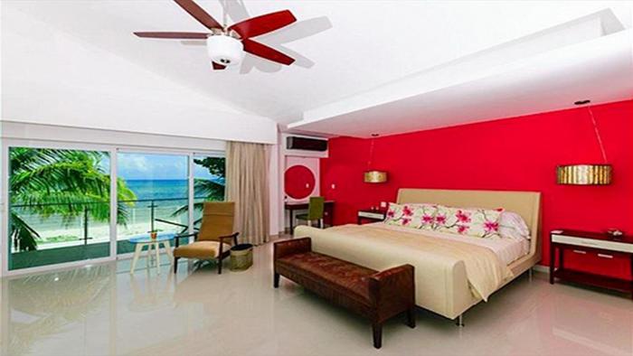 Luxury beachfront villa in Cozumel - CortesStars