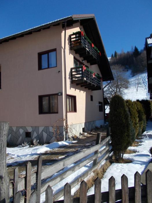 Apartament Laura