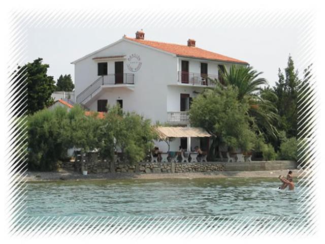 APARTMANI MARIN