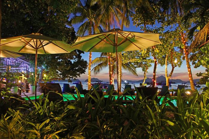 Last Frontier Beach Resort - Adults Only