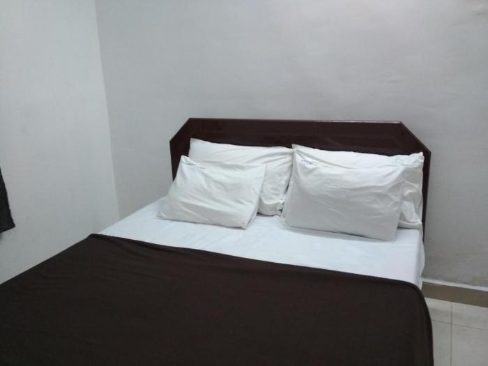 Haritha Apartments, Helpful Staff, Near Bus & Railway Station, Geyser, TV, Best priced Family-Only Apartments in Tirupati, Big Families, Groups Welcome
