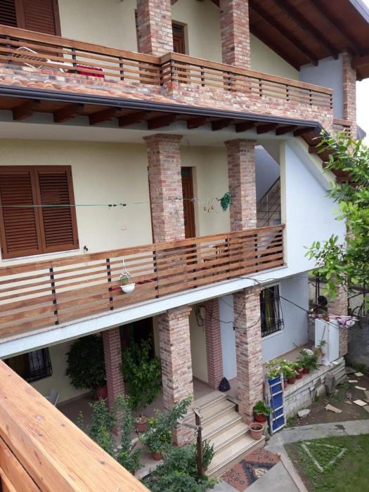 SARAS VILLA