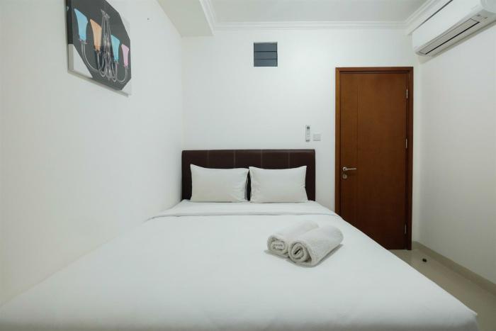 Cozy 2BR Signature Park Grande MT Haryono By Travelio