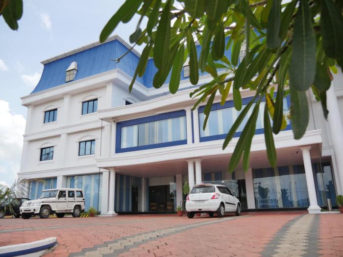 KARTHIKA RESIDENCY