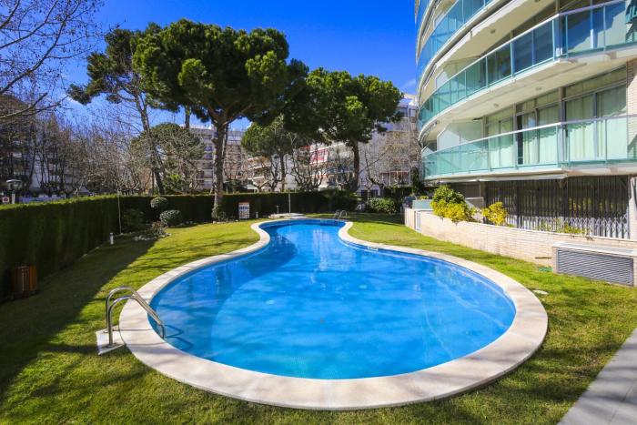 Luna Planet Costa Dorada