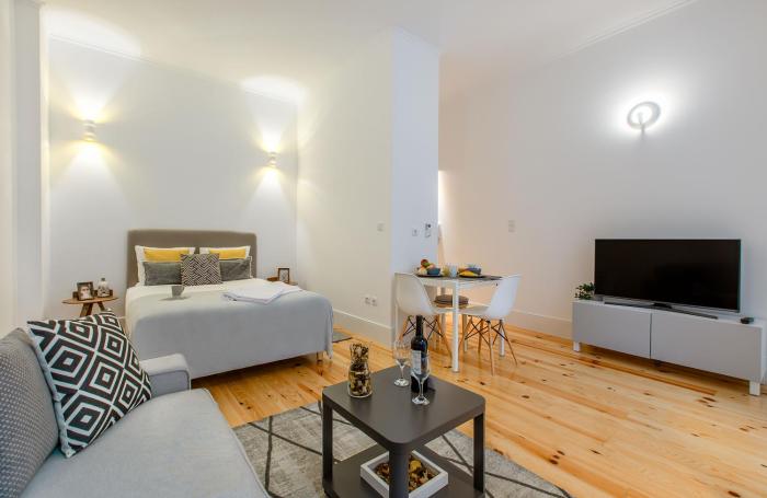 Santa Catarina Experience in Porto