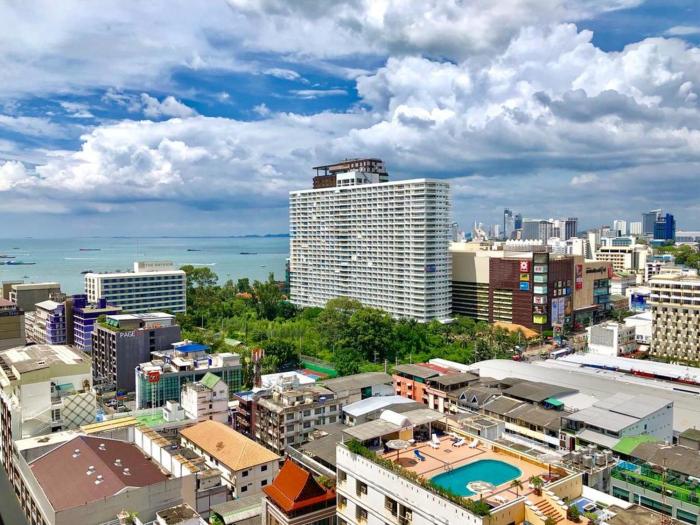 The Base - Large luxury, 1 Bedroom, Sea View - Pattaya City Centre - 963