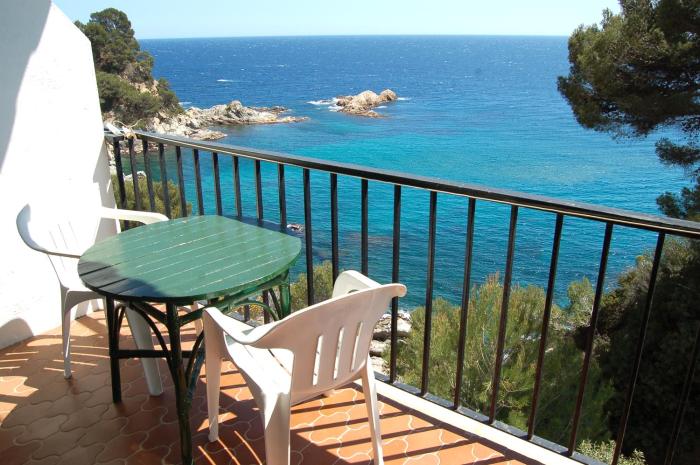 STUDIOS FACE À LA MER - Cala Llevado