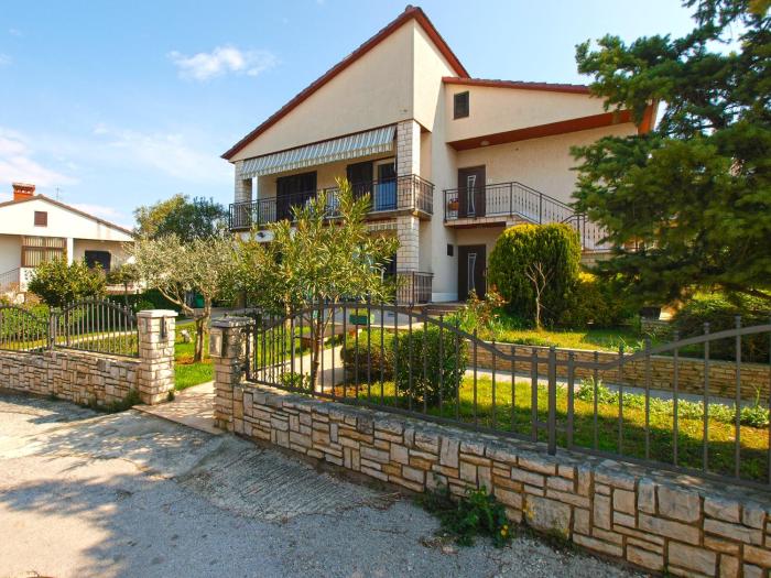 Apartment Nadia 1844