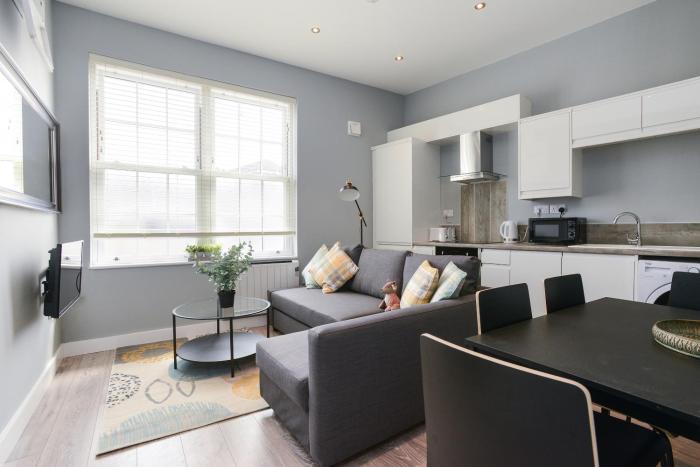 Arena Apartments - Stylish and Homely Apartments by the Ice Arena with Parking