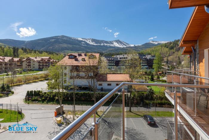 Apartamenty BlueSky - Ogrodnicza 7 i 9 - z widokiem na góry, w zielonej okolicy, blisko centrum i atrakcji Karpacza