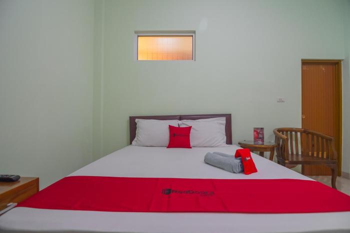 RedDoorz at Hotel Griya Gatsu Lampung