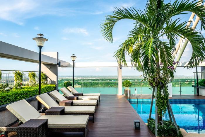Infinity 28 Hotel and Residence