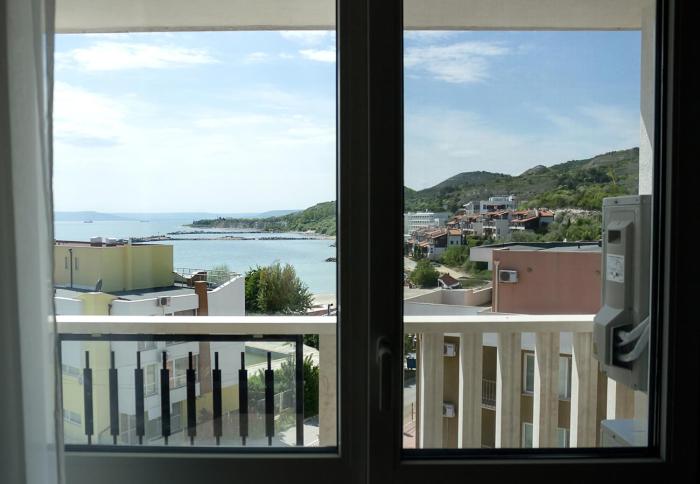 White Lagoon - Luxurious 1BD Flat near Kavarna by Flat Mаnager