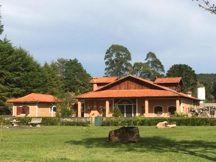Casa de Campo em Região Serrana de Cunha - SP.