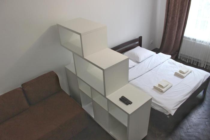 Квартира по вулиці Голубовича 42 біля вокзалу комфортна повноцінна стильна