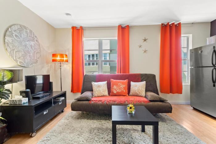 Apartment On The Beach