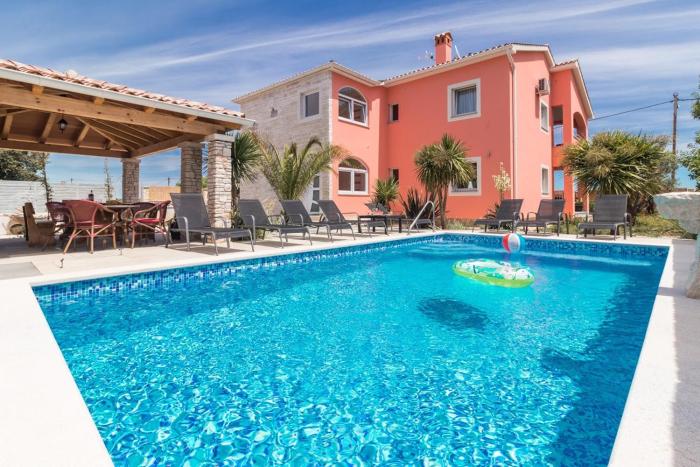 Modern Mediterreanean Villa by villatinapula