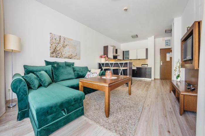 Bałtyk Park II, Sun & Snow