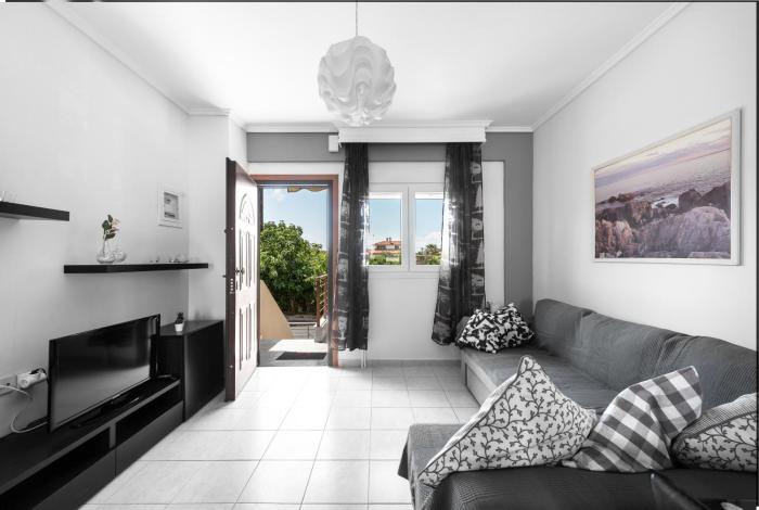 Nikiti Maisonette on the beach by Luxlikehome