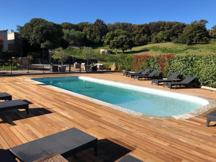 Les Bergeries dAlata Maison de charme & suites avec piscine