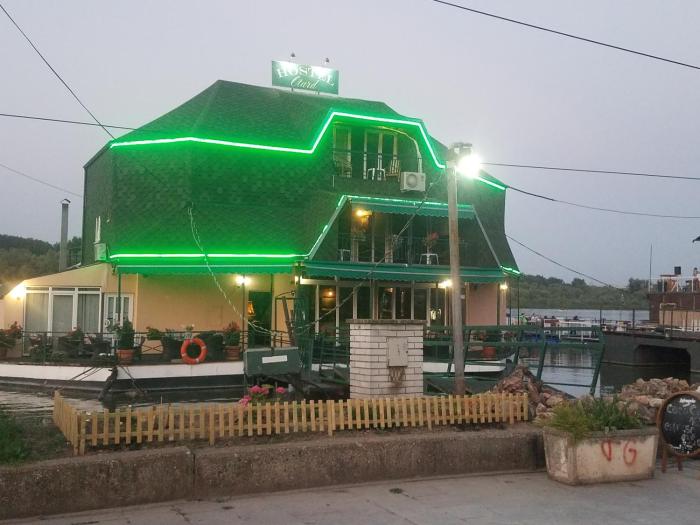 Hostel Otard