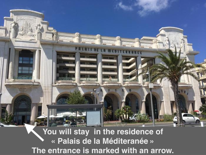 Quiet flat next to the beach