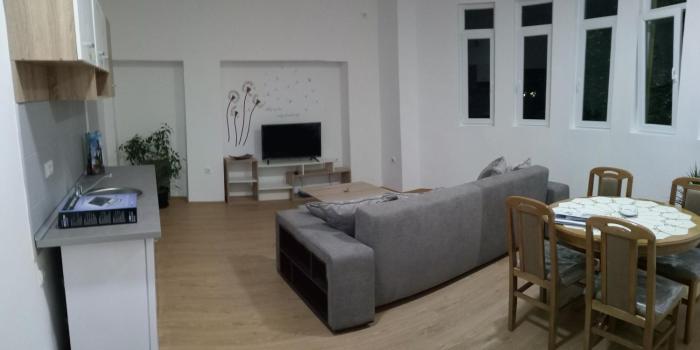 Apartmani MIDUĆI
