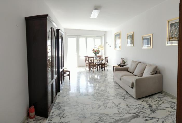 La Casetta Di Nonna Anna - 120 mq Bright Apartment in Rome