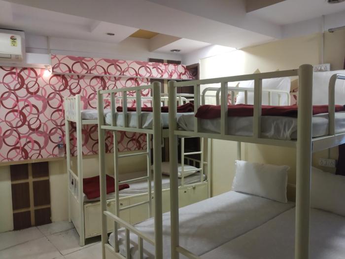 Bandra Dormitory Only for indian male