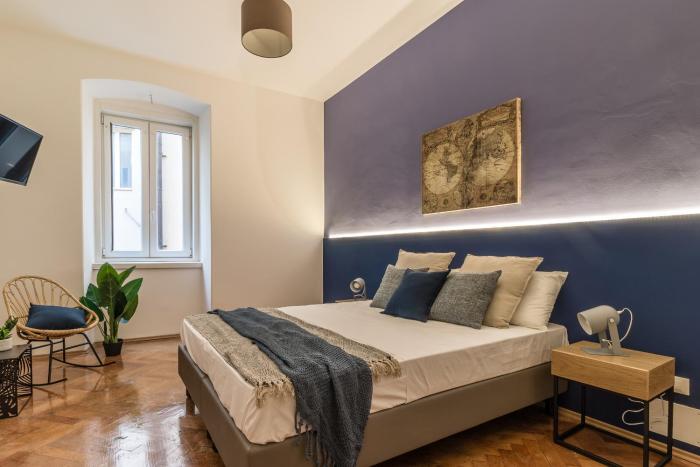 Pregiata camera con bagno privato - Blu di Prussia