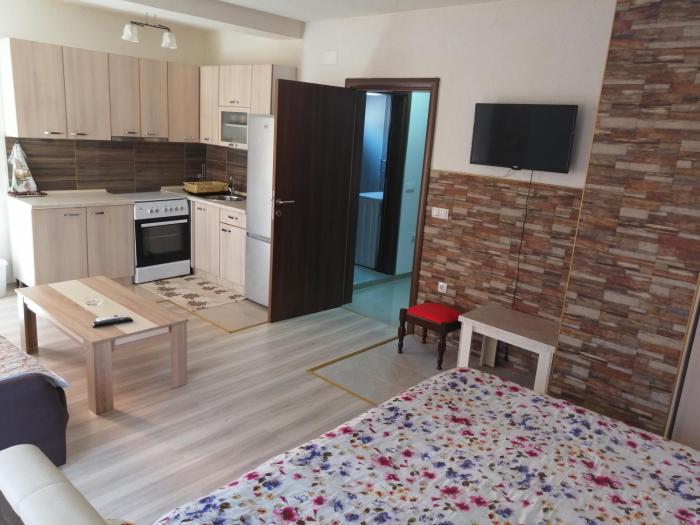 Villa Zora, Apartments Krstanoski