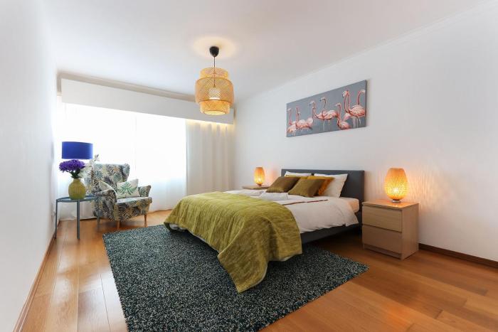 Amazing Downtown Family Apartment